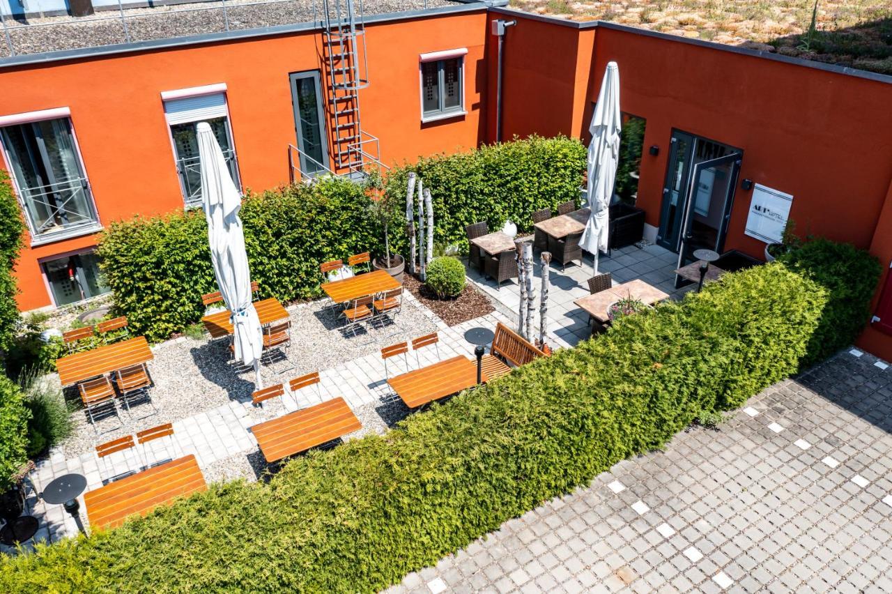 Arthotel Restaurant Pfeffermuehle Ingolstadt Exterior photo